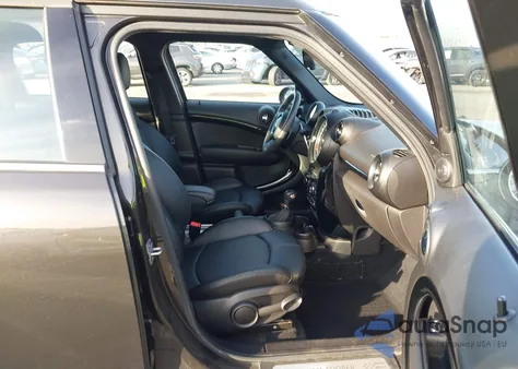 2016 Mini Countryman Cooper S из США, поврежденный, VIN WMWZC5C58GWU01819